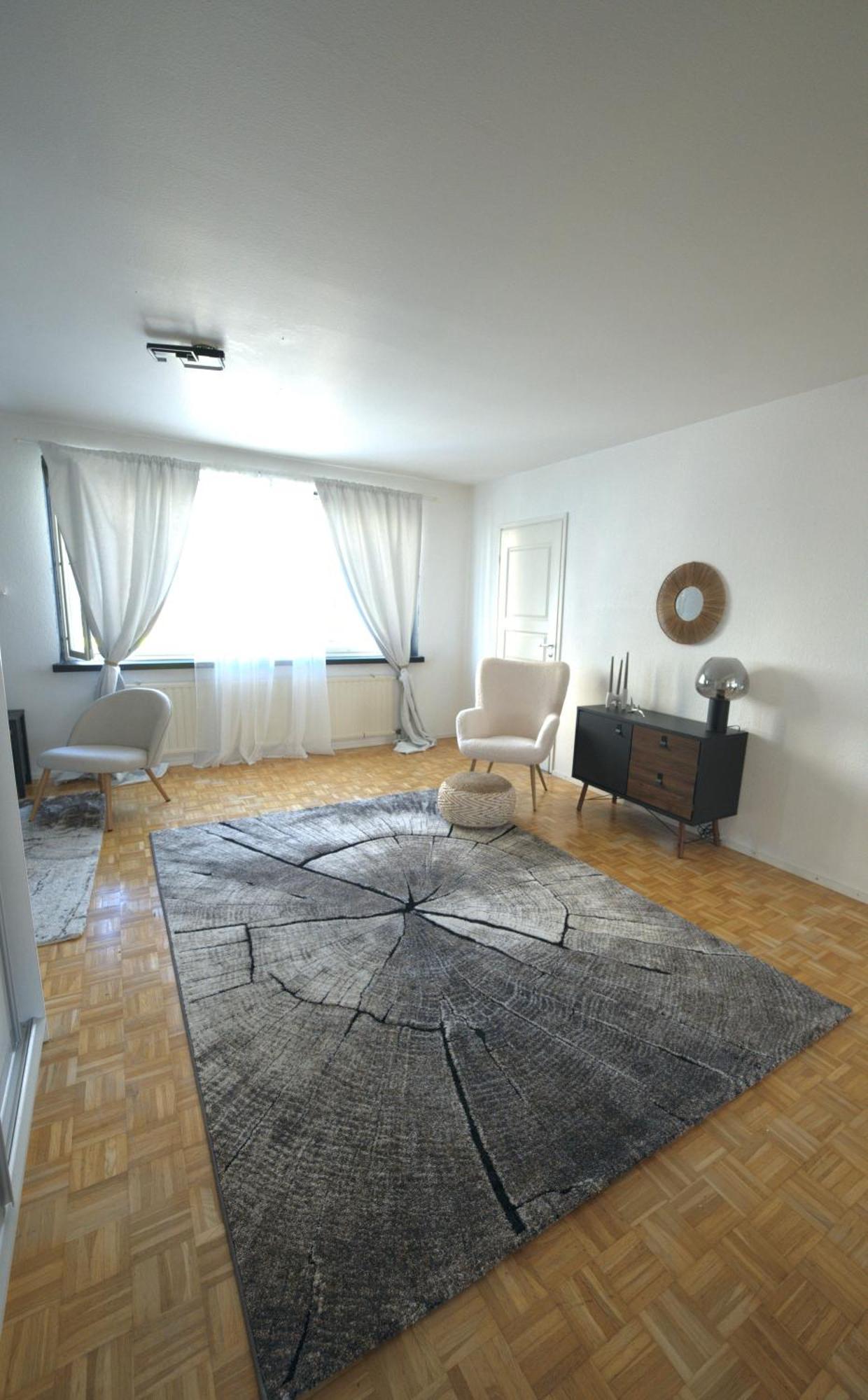 Cosy,Stylish & Big Apartment In The Heart Of City 罗瓦涅米 外观 照片